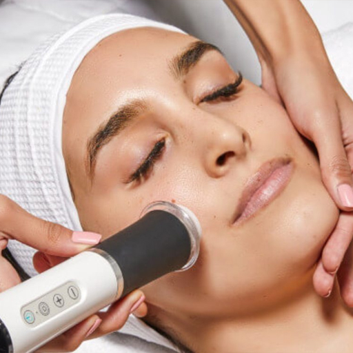 Oxygeneo Facial